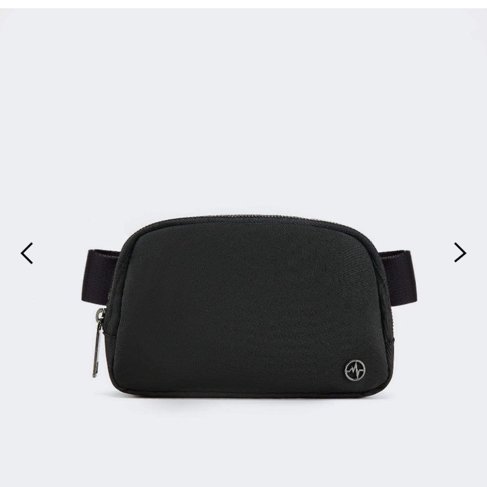 Pander Two Way Zipper Fanny Pack Nylon Everywhere Belt Bag in Black NWT
